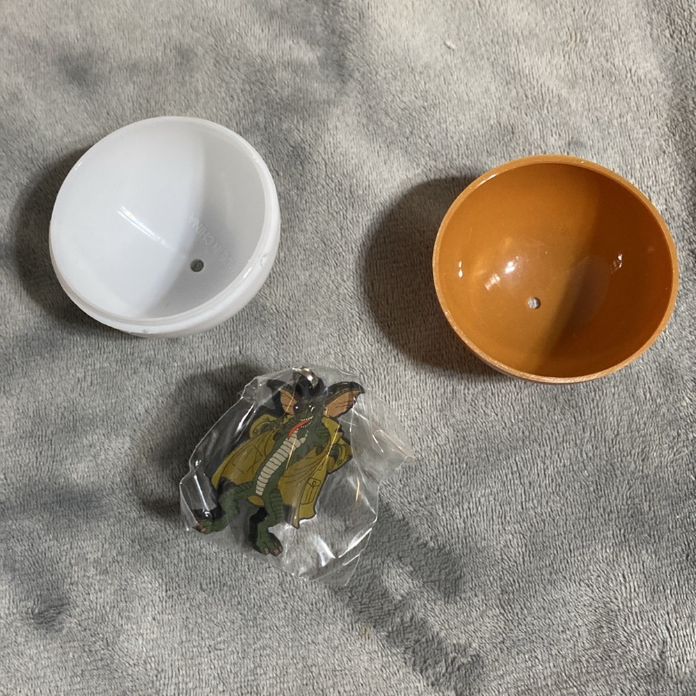 🧤5/$46🧤 Gremlin Surprise